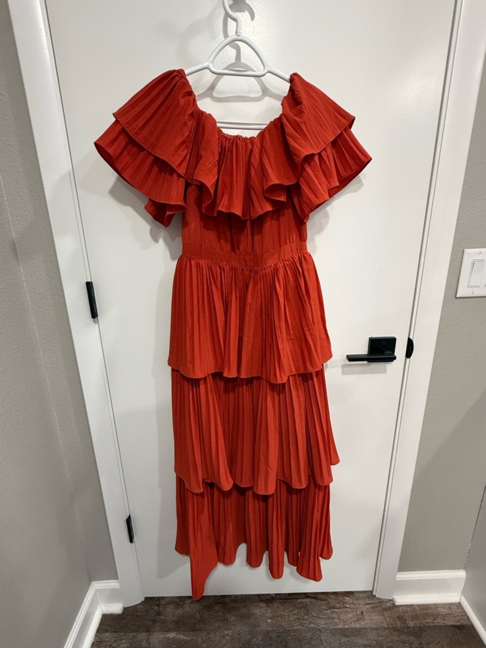 Beulah Style Off Shoulder Layered Pleated Dress Orange Size S NWT - Picture 2 of 9